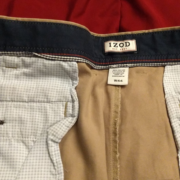 Izod kaki shorts - Picture 3 of 5